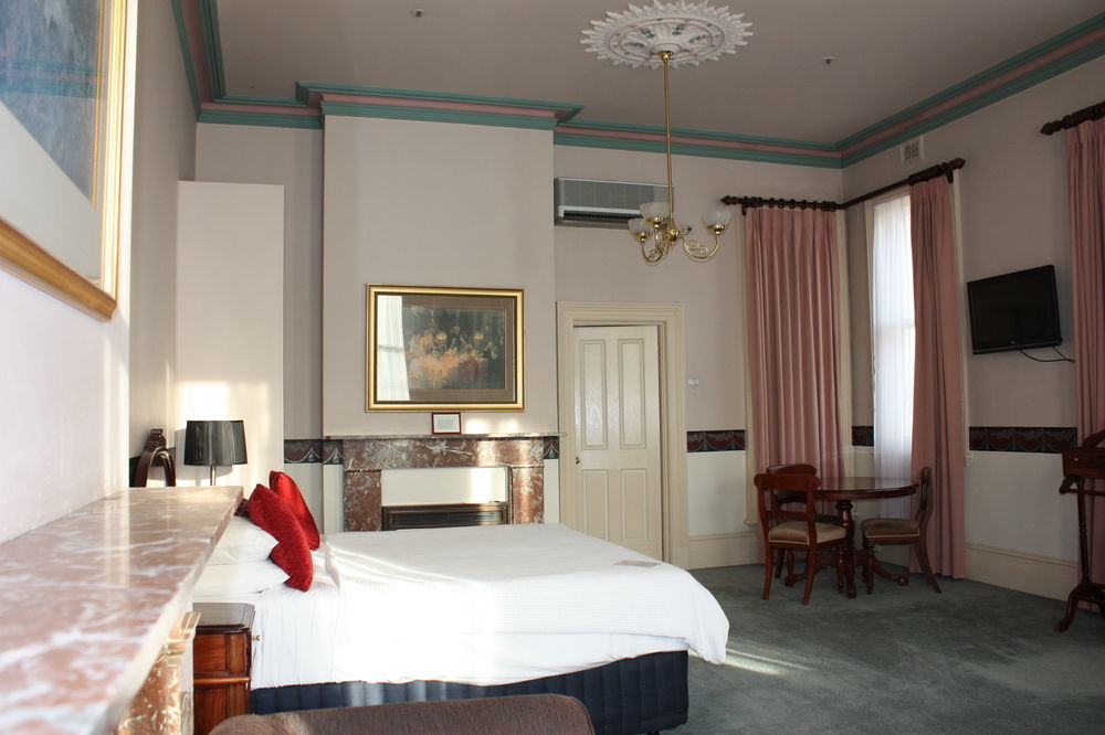 The Hotel Shamrock Bendigo Esterno foto